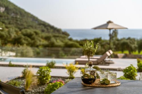 Imagen general del The View Hotel Sofas Coastal Retreat. Foto 10