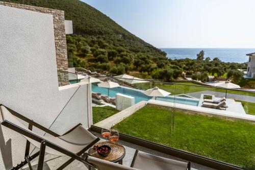 Imagen general del The View Hotel Sofas Coastal Retreat. Foto 11