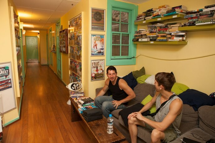 Imagen de los interiores del The Village Kings Cross. Foto 40