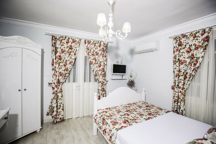 Imagen general del The White Hotel, Cesme. Foto 3