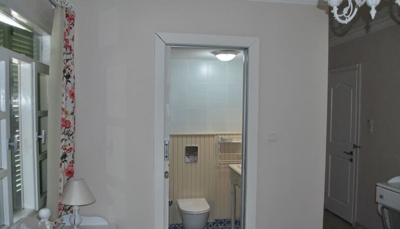 Imagen de la habitación del The White Hotel, Cesme. Foto 16