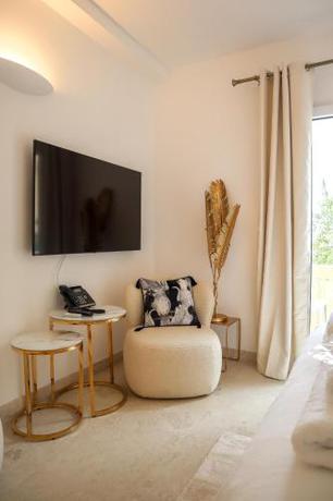 Imagen de la habitación del The White Knight Premium Boutique Hotel. Foto 17