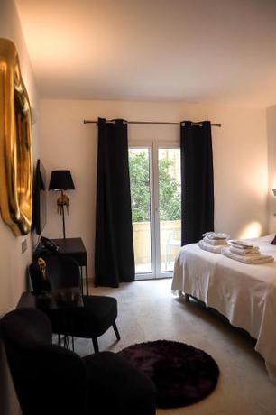 Imagen general del The White Knight Premium Boutique Hotel. Foto 4