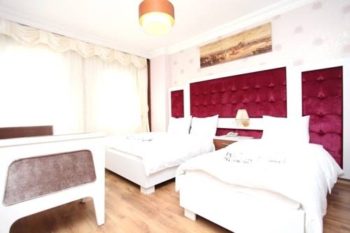 Imagen general del The White Suites. Foto 1