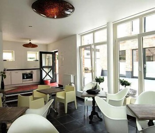 Imagen del bar/restaurante del Themen Hotel zur Kranengasse. Foto 3