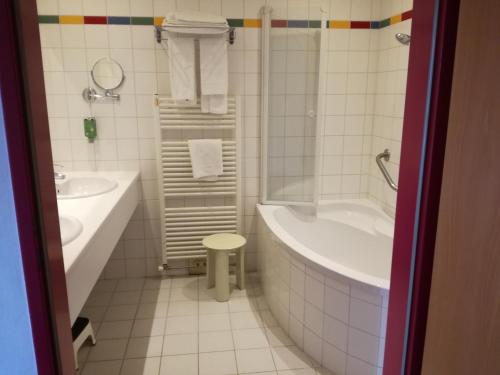 Imagen de la habitación del Thermenhotel Vier Jahreszeiten. Foto 19