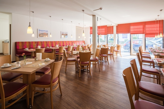 Imagen del bar/restaurante del Th&ouml;les Am Allerpark Verden. Foto 4