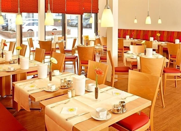 Imagen del bar/restaurante del Th&ouml;les Am Allerpark Verden. Foto 6