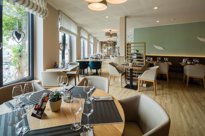 Imagen del bar/restaurante del Th&ouml;les Hotel B&uuml;cken. Foto 6