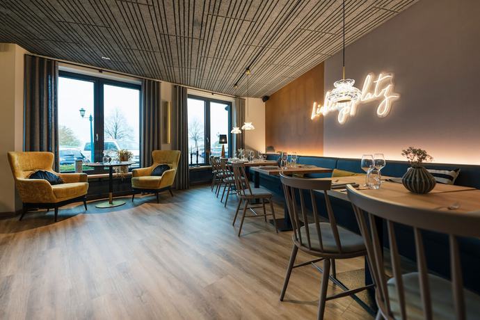 Imagen del bar/restaurante del Th&ouml;les Hotel B&uuml;cken. Foto 14
