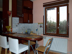 Imagen de los interiores del Three Jugs. Foto 12