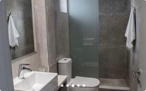 Imagen general del Three Stars Hotel. Foto 7
