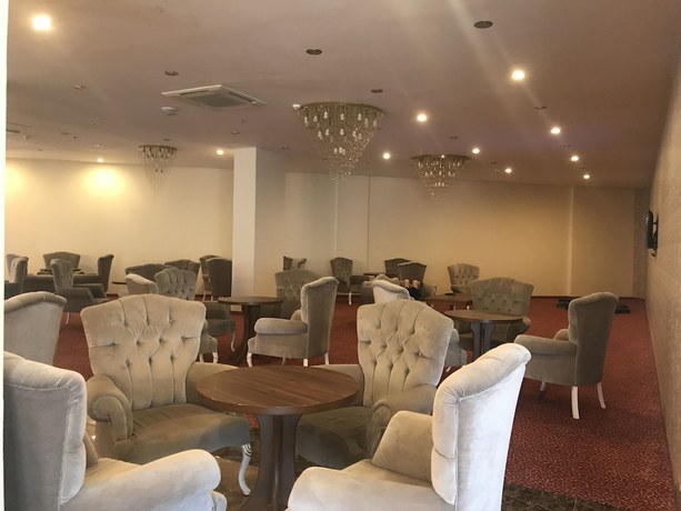 Imagen de los interiores del Throne Beach Resort And Spa. Foto 16