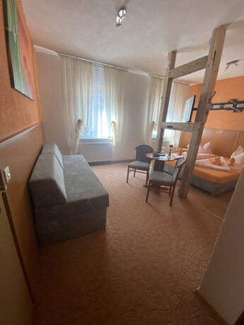 Imagen de la habitación del Th&uuml;ringer Hof, Ranis-Ziegenr&uuml;ck. Foto 16