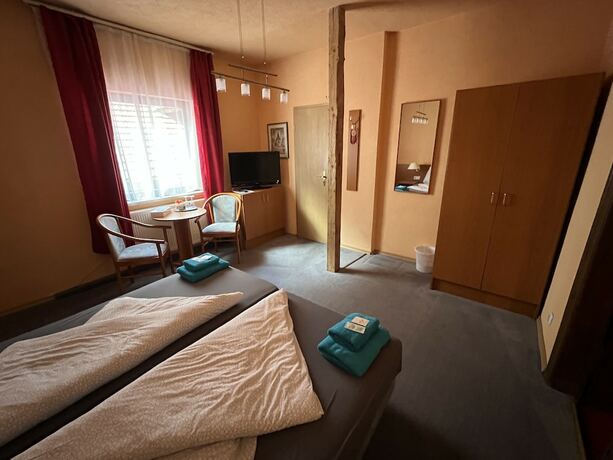 Imagen de la habitación del Th&uuml;ringer Hof, Ranis-Ziegenr&uuml;ck. Foto 20