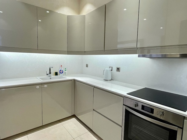 Imagen de la habitación del Tiara Residence. Foto 16