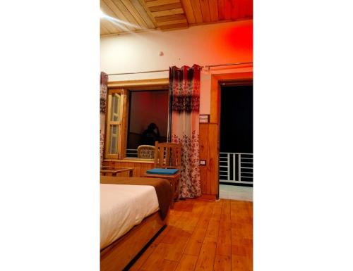 Imagen general del Tiger Hill Resort, Chakrata. Foto 8