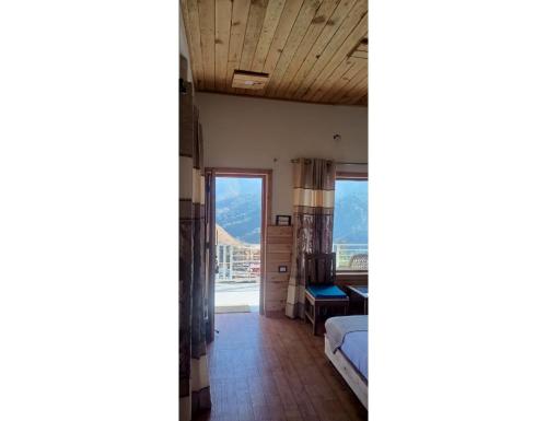 Imagen general del Tiger Hill Resort, Chakrata. Foto 9