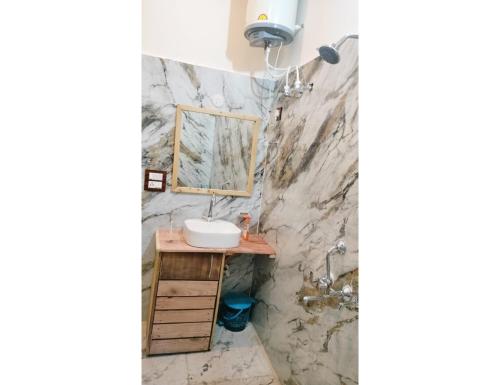 Imagen general del Tiger Hill Resort, Chakrata. Foto 14