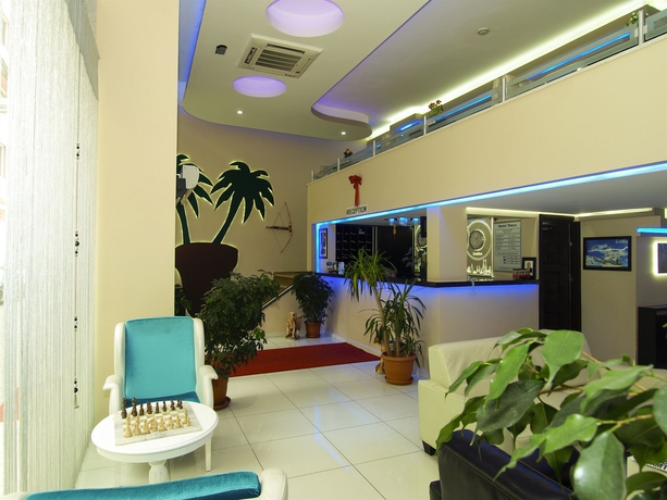 Imagen de los interiores del Timya Hotel. Foto 15