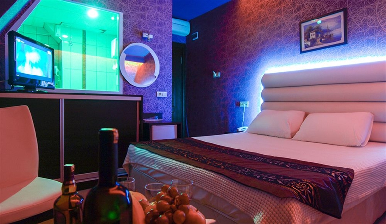 Imagen de la habitación del Timya Hotel. Foto 7