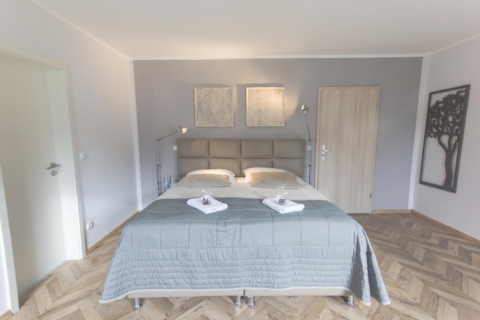 Imagen de la habitación del Tm Suites. Foto 12