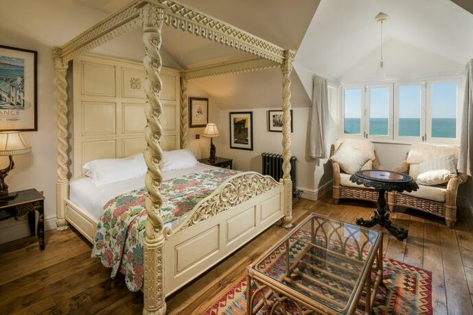 Imagen general del Tolcarne Beach Colonial Restaurant and Rooms. Foto 15