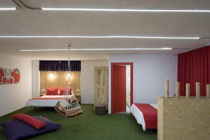 Imagen de la habitación del Tomate Rooms, Alicante. Foto 5