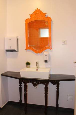 Imagen de la habitación del Top'Otel. Foto 11