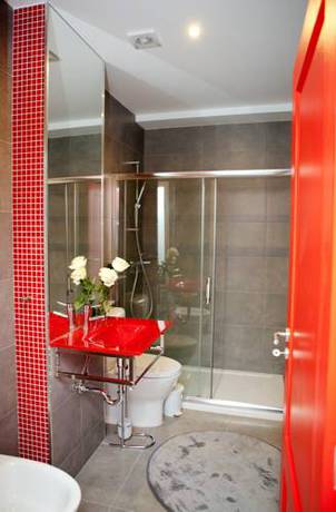 Imagen de la habitación del Top'Otel. Foto 14