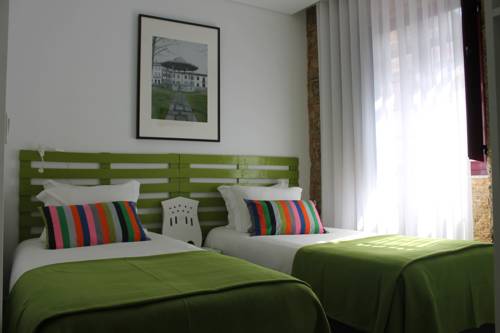 Imagen de la habitación del Top'Otel. Foto 16