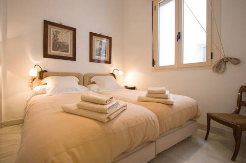 Imagen de la habitación del Toreador Seville Old Quarter. Foto 5