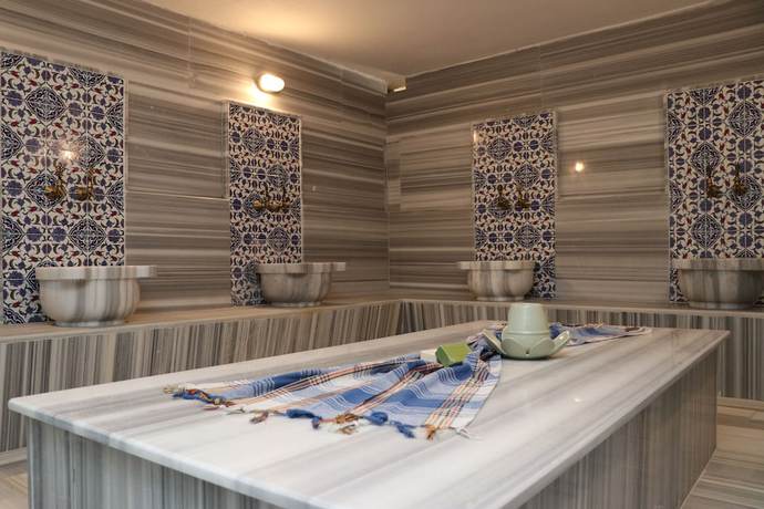 Imagen de los interiores del Toros Holiday Resort And Spa. Foto 12