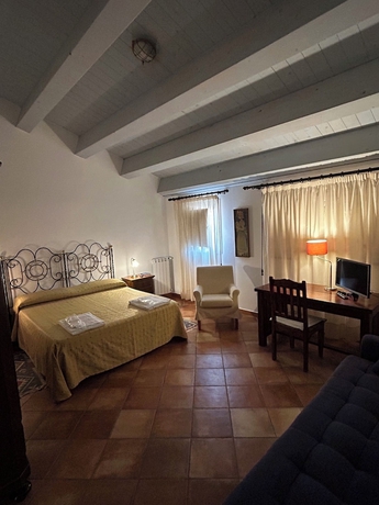 Imagen de la habitación del Torre Archirafi Resort. Foto 12