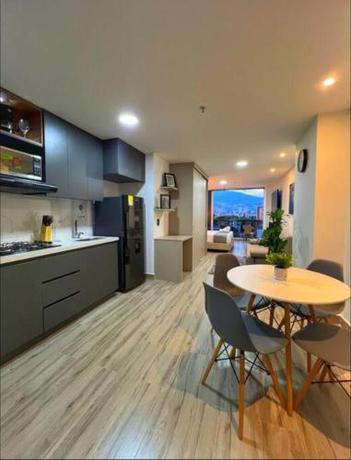 Imagen de la habitación del Torre Zurich Luxury. Foto 13