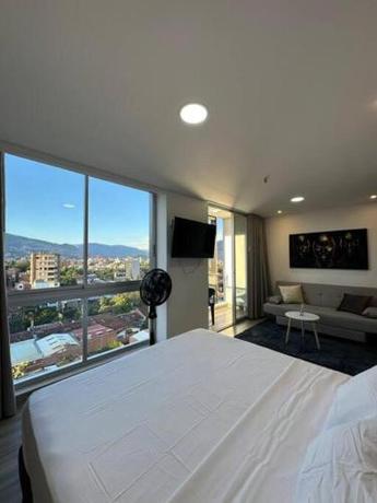 Imagen de la habitación del Torre Zurich Luxury. Foto 15