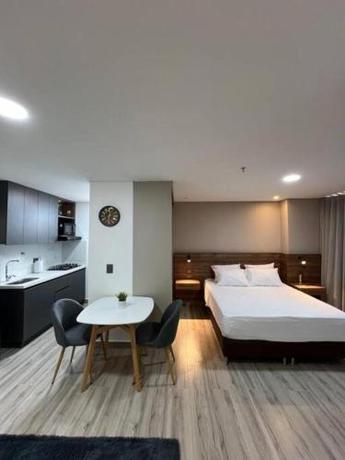 Imagen de la habitación del Torre Zurich Luxury. Foto 16