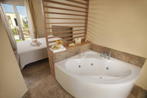 Imagen de la habitación del Toscana Biovillage. Foto 9