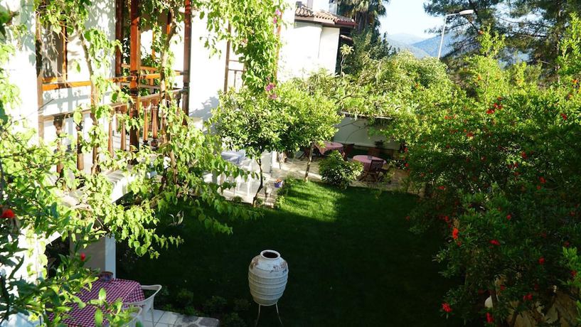 Imagen de los exteriores del Totelya Hotel (Adults Only). Foto 12