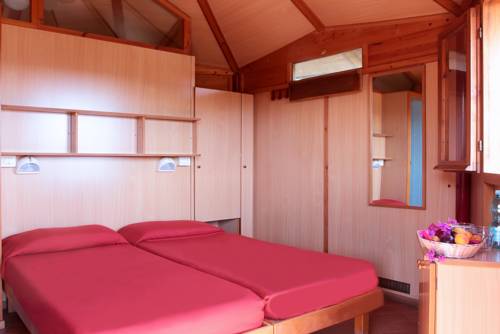 Imagen de la habitación del Touring Club Italiano - La Maddalena. Foto 3