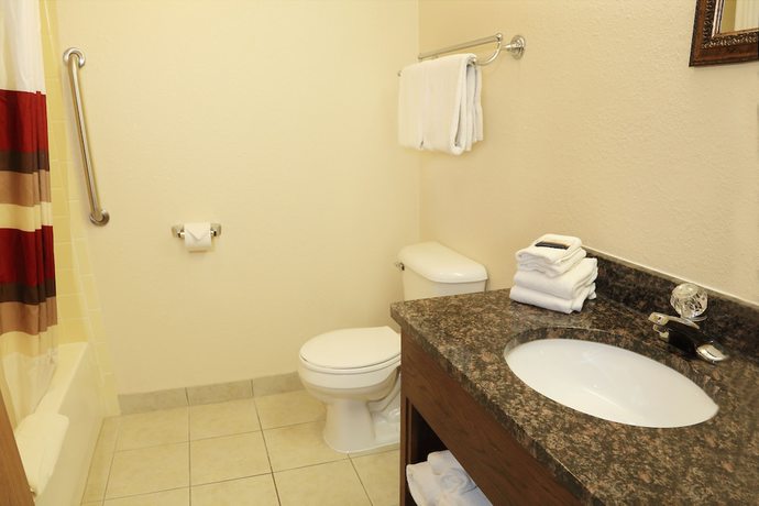 Imagen de la habitación del Townhouse Hotel Grand Forks. Foto 9