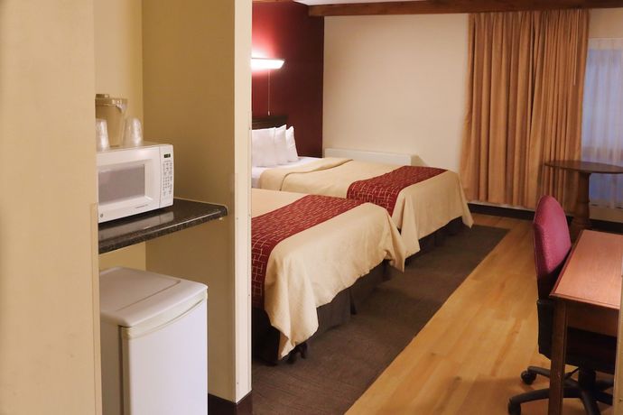 Imagen de la habitación del Townhouse Hotel Grand Forks. Foto 13