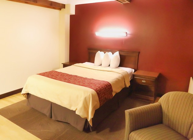 Imagen de la habitación del Townhouse Hotel Grand Forks. Foto 17