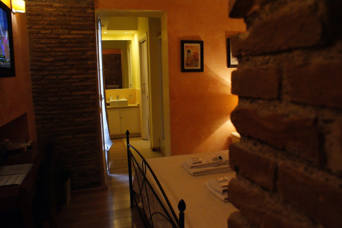 Imagen de la habitación del Trastevereinn. Foto 4