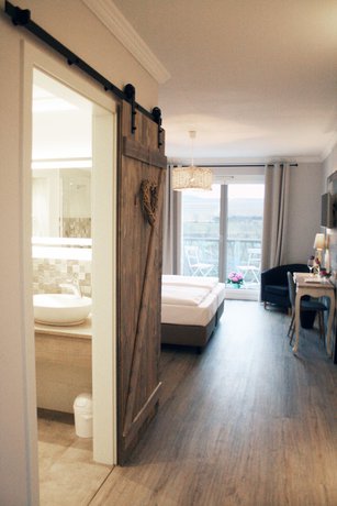 Imagen de la habitación del Trautwein - Das Winzerhotel am La Roche. Foto 14