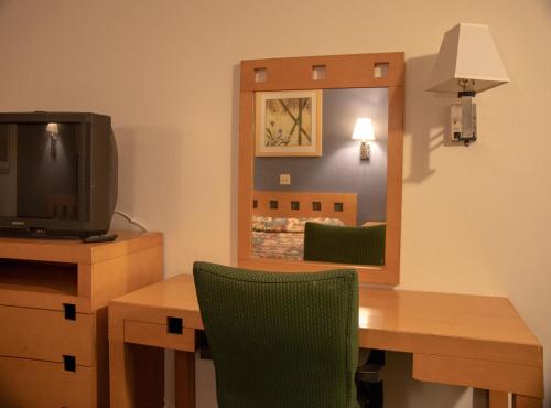 Imagen general del Travel Inn, Phoenix. Foto 6