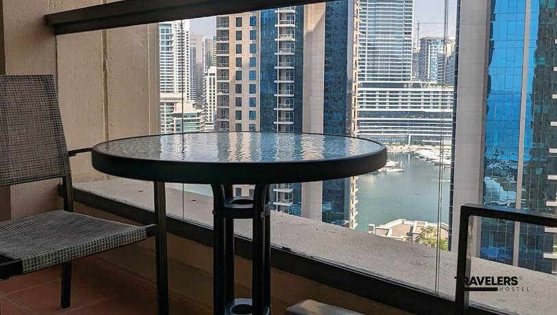 Imagen general del Travelers Dubai Marina Hostel. Foto 9