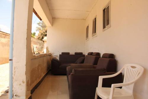 Imagen general del Travellers Backpackers And Free City Tours Iringa. Foto 11