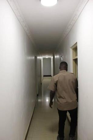 Imagen general del Travellers Backpackers And Free City Tours Iringa. Foto 20