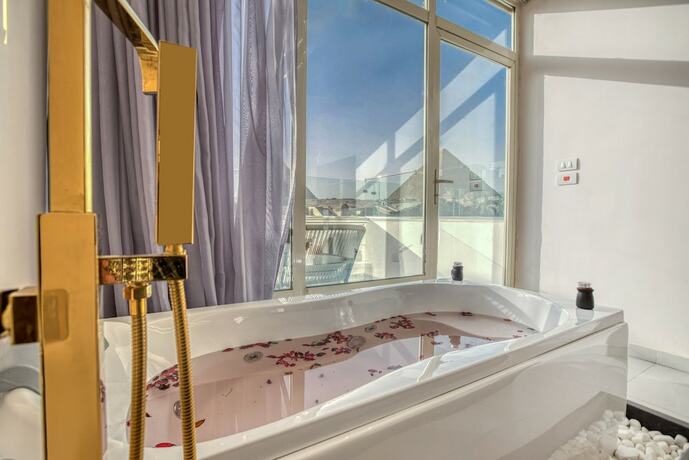 Imagen general del Tree Lounge Pyramids View INN, Sphinx Giza.. Foto 8